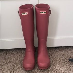 pink matte hunter rain boots